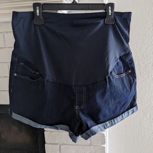 TIME AND TRU Women's Short